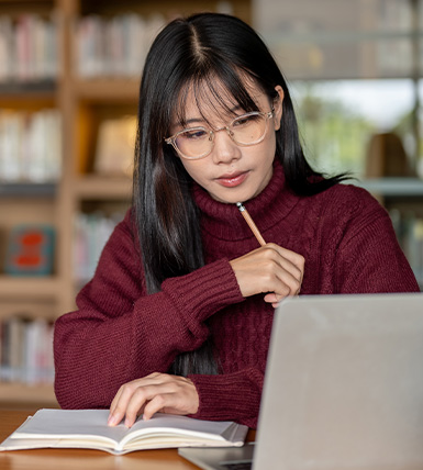 Radiographer preparing for UAE DHA radiology licensing exam online